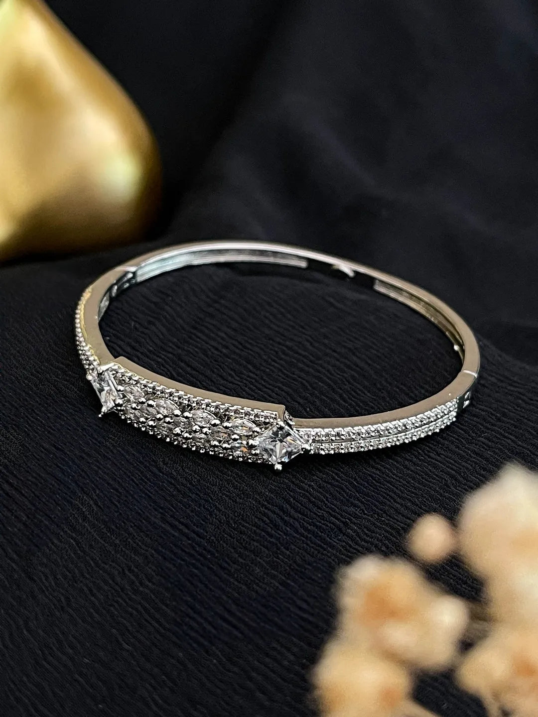 Ishhaara Gold Plated American Diamond Studded Bracelet