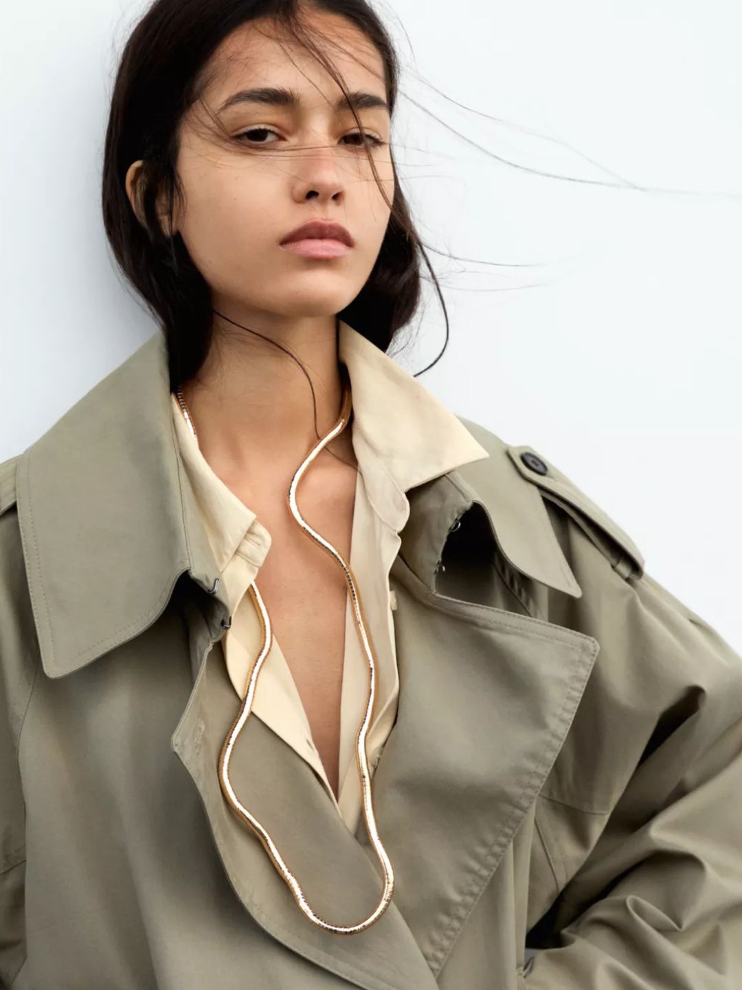 Ishhaara Gold Plated Bendable Necklace