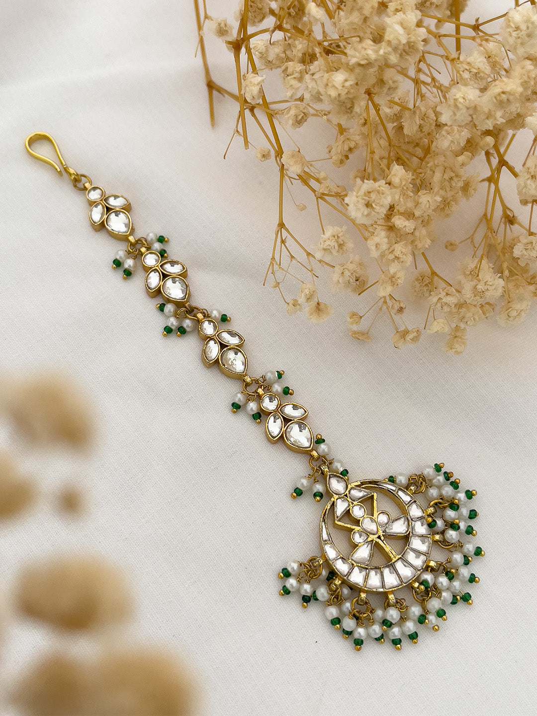 Ishhaara Gold Plated Embellished Kundan Maangtikka