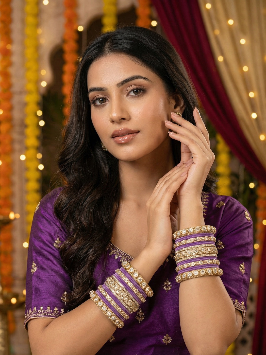 Ishhaara Gold Plated Kundan Bangle Set - A set of gold plated kundan bangles with intricate designs and velvet inner lining - view 7