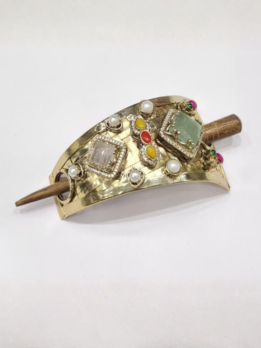 Ishhaara Gold Plated Masaba Bun Accesseries