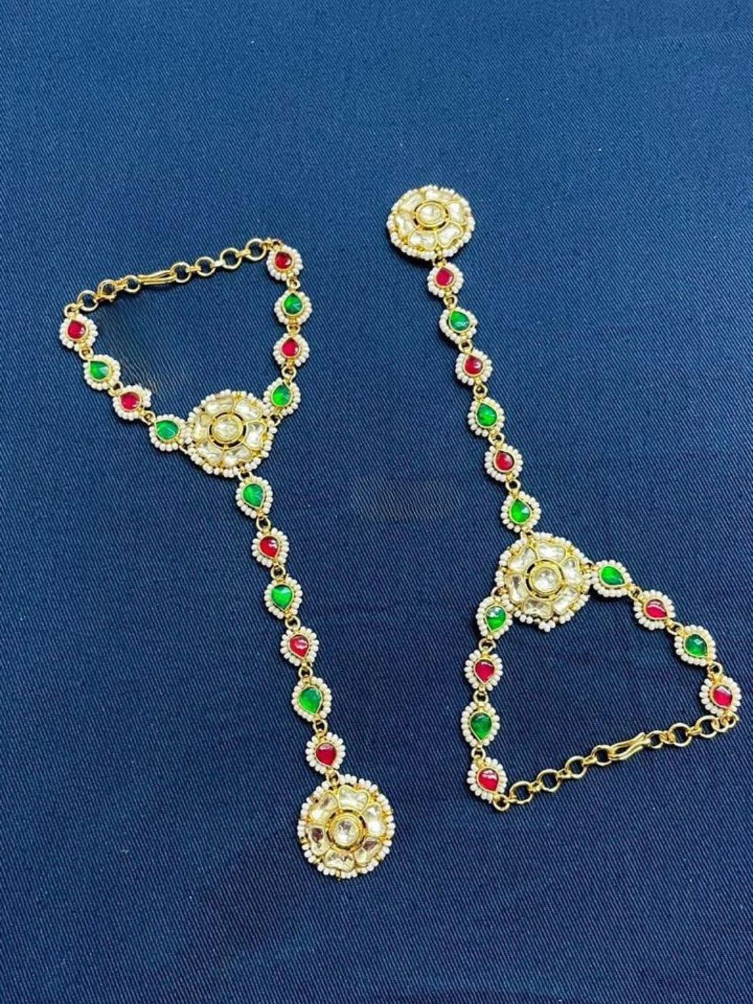 Ishhaara Gold Plated Pota And Kundan Stone Hathphool