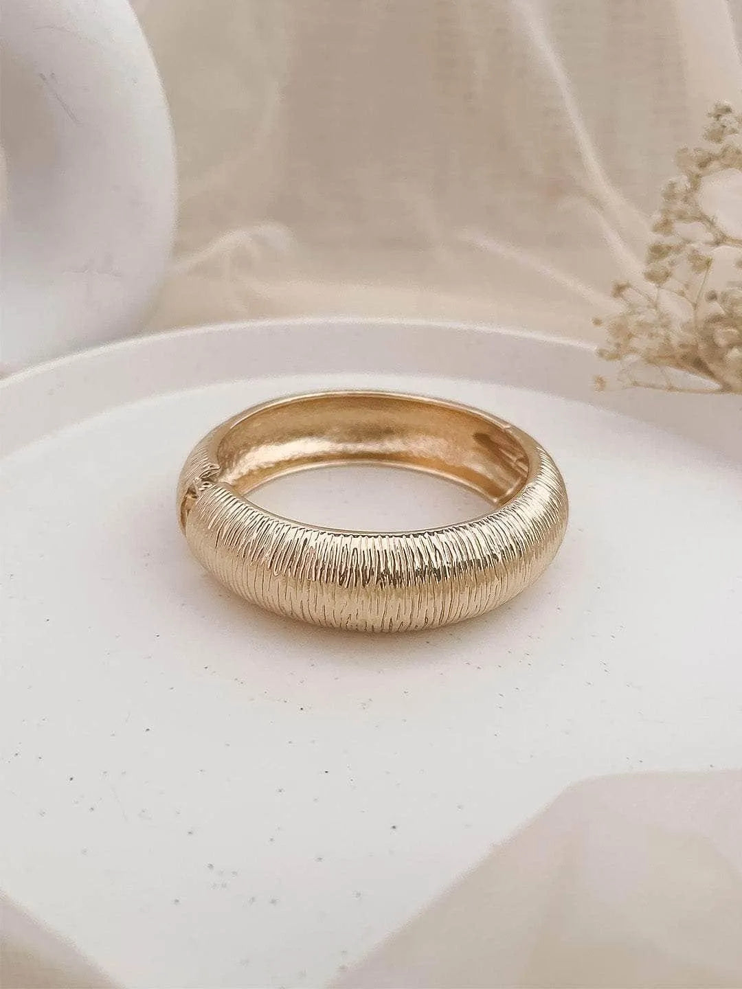 Ishhaara Gold Plated Slip On Bracelets
