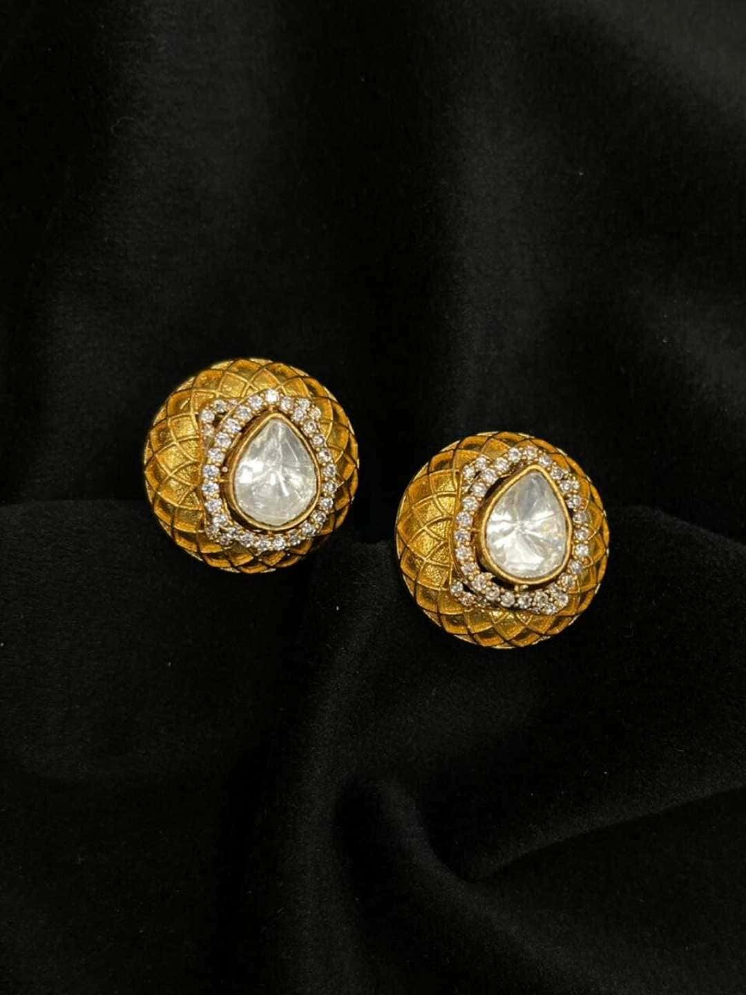 Ishhaara Gold Plated Zirconia Earrings
