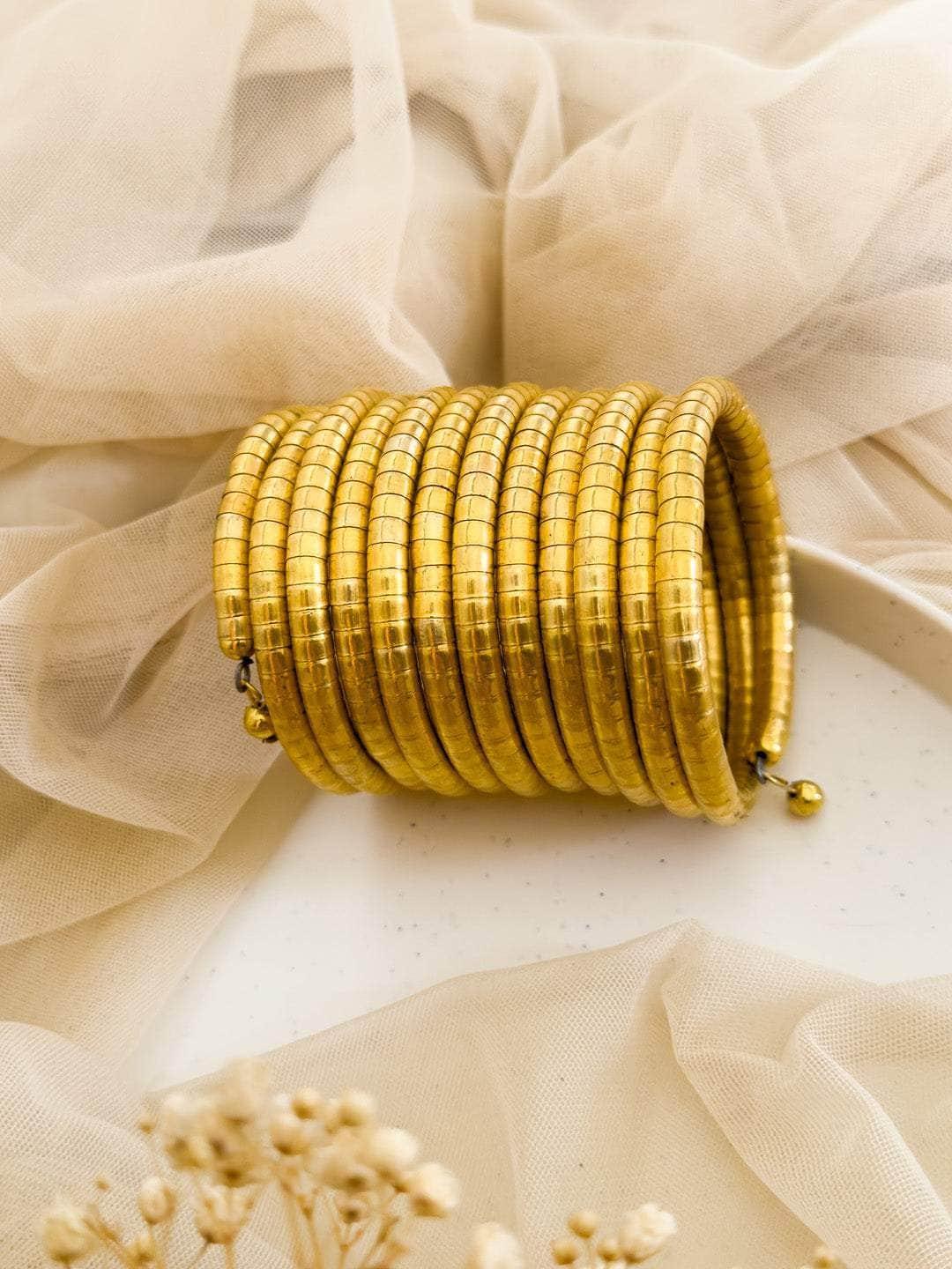 Ishhaara Stackable Bracelets Gold