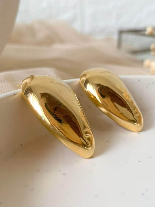 Ishhaara Striking Tear Drop Earrings Gold