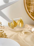 Ishhaara Gold Textured Hoop Earring