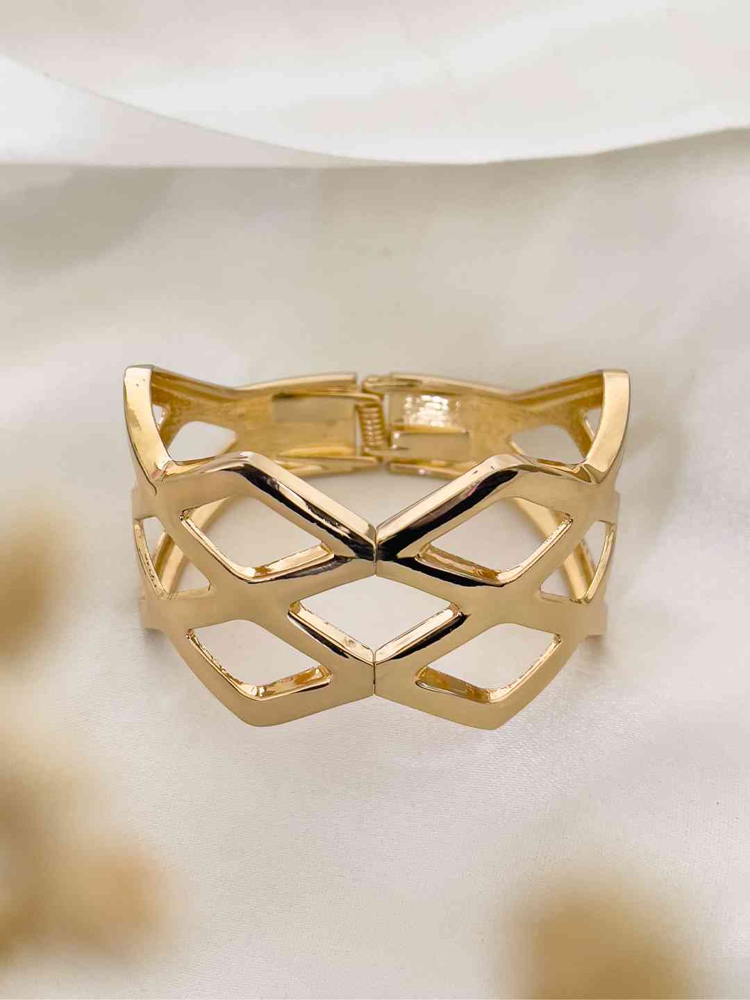 Ishhaara Gold Tone Geometric Wrist Bracelet