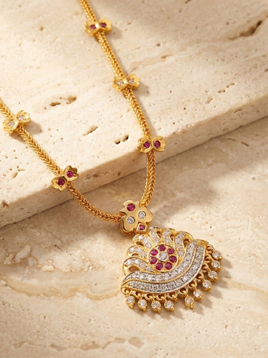 Ishhaara Golden Bloom Attigai Necklace