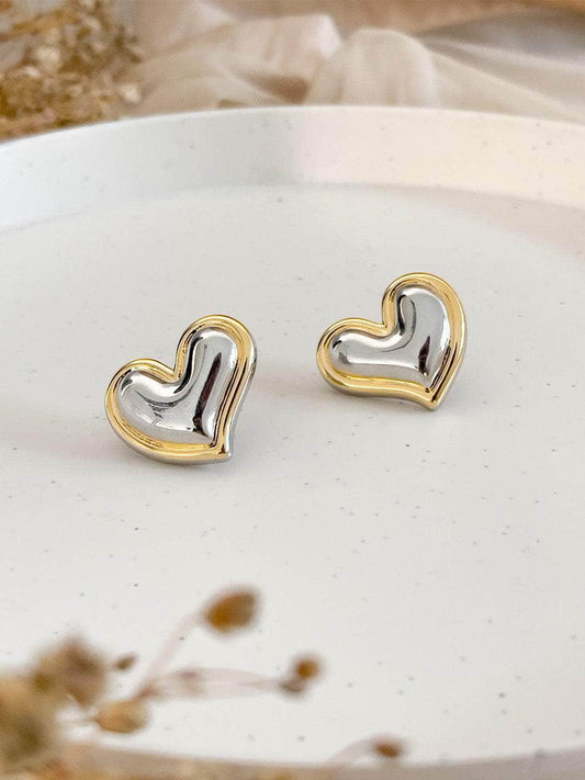 Ishhaara Golden Bordered Heart Shape Earrings