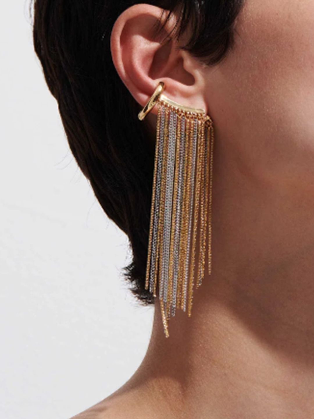 Ishhaara Golden Cascade Ear Cuff