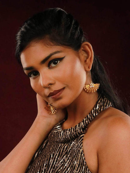 Ishhaara Golden Fan Stripped Hook Earring