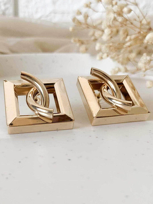 Ishhaara Golden Grace Earrings