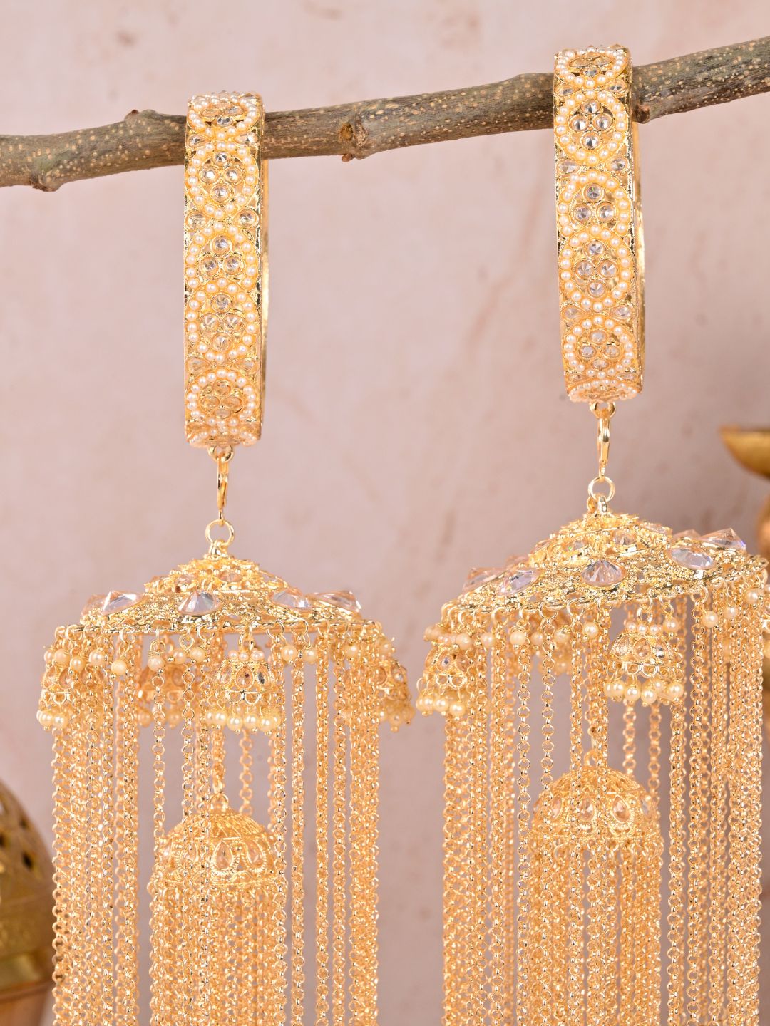 Ishhaara Golden Long Heavy Kaleera With Pearl Studded Bangles