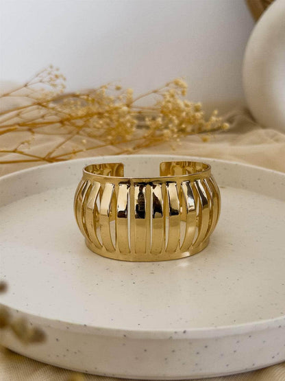 Ishhaara Gorgeous Gold Vermeil Sterling Bracelet