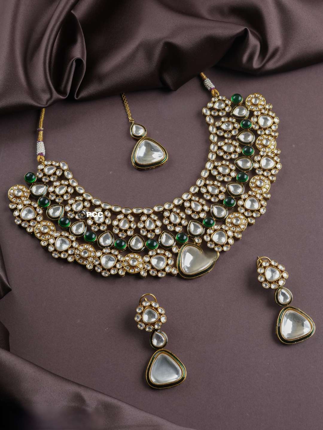 Ishhaara Gorgeous Moissanite Short Neckpiece With Earrings