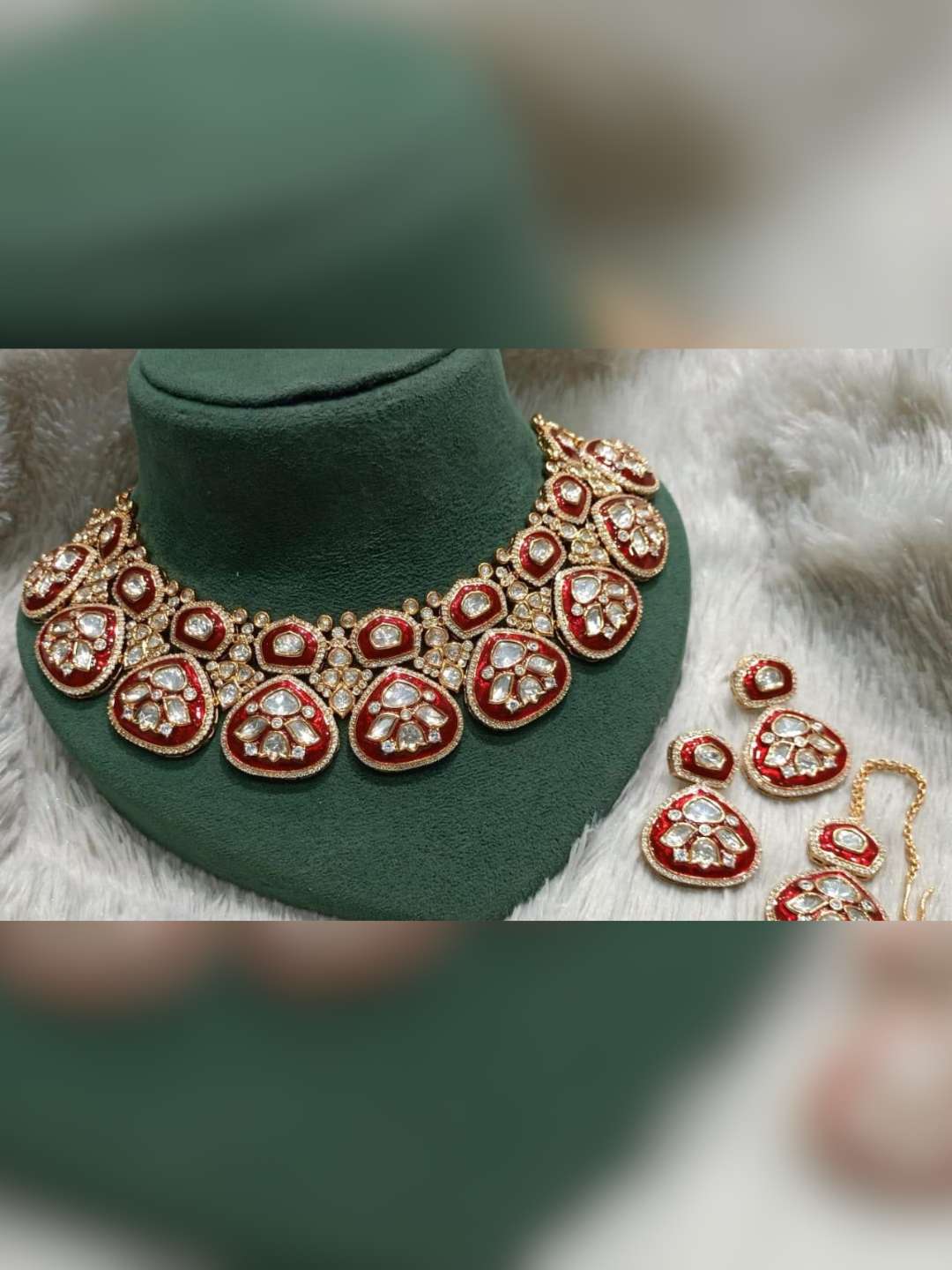 Ishhaara Gorgeous Red Polki Neckpiece Set