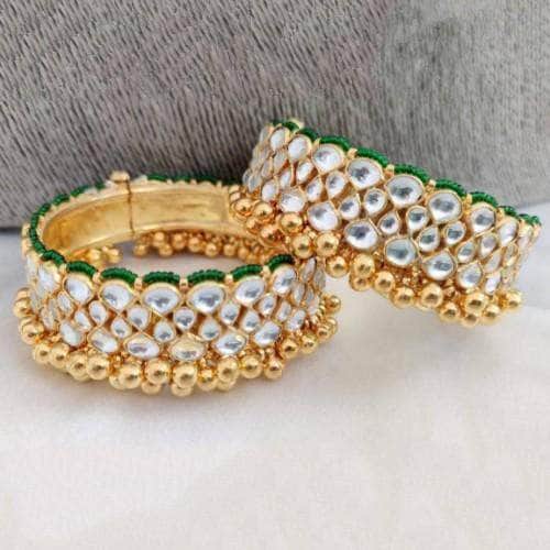 Ishhaara Green / 2.4 Polki Bangle with Gold Pearls