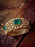 Ishhaara Green Antique Polki Kundan Kada