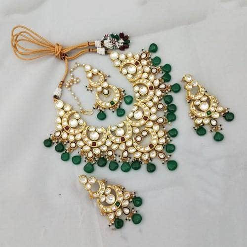 Ishhaara Green Big Chandbali Pendant Necklace Set