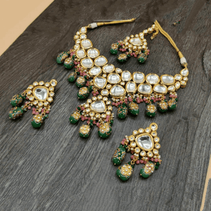 Ishhaara Big Kundan Drop Pendant Necklace Set