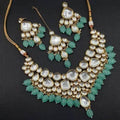 Ishhaara Green Big Kundan Onex Necklace Set