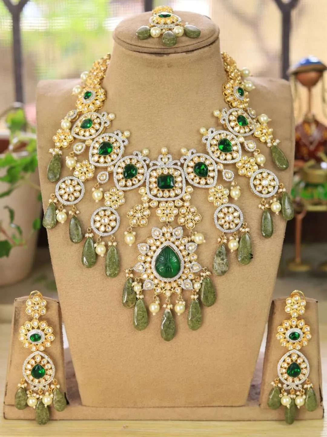 Ishhaara Green Bridal Heavy Royal Necklace Set With Earrings