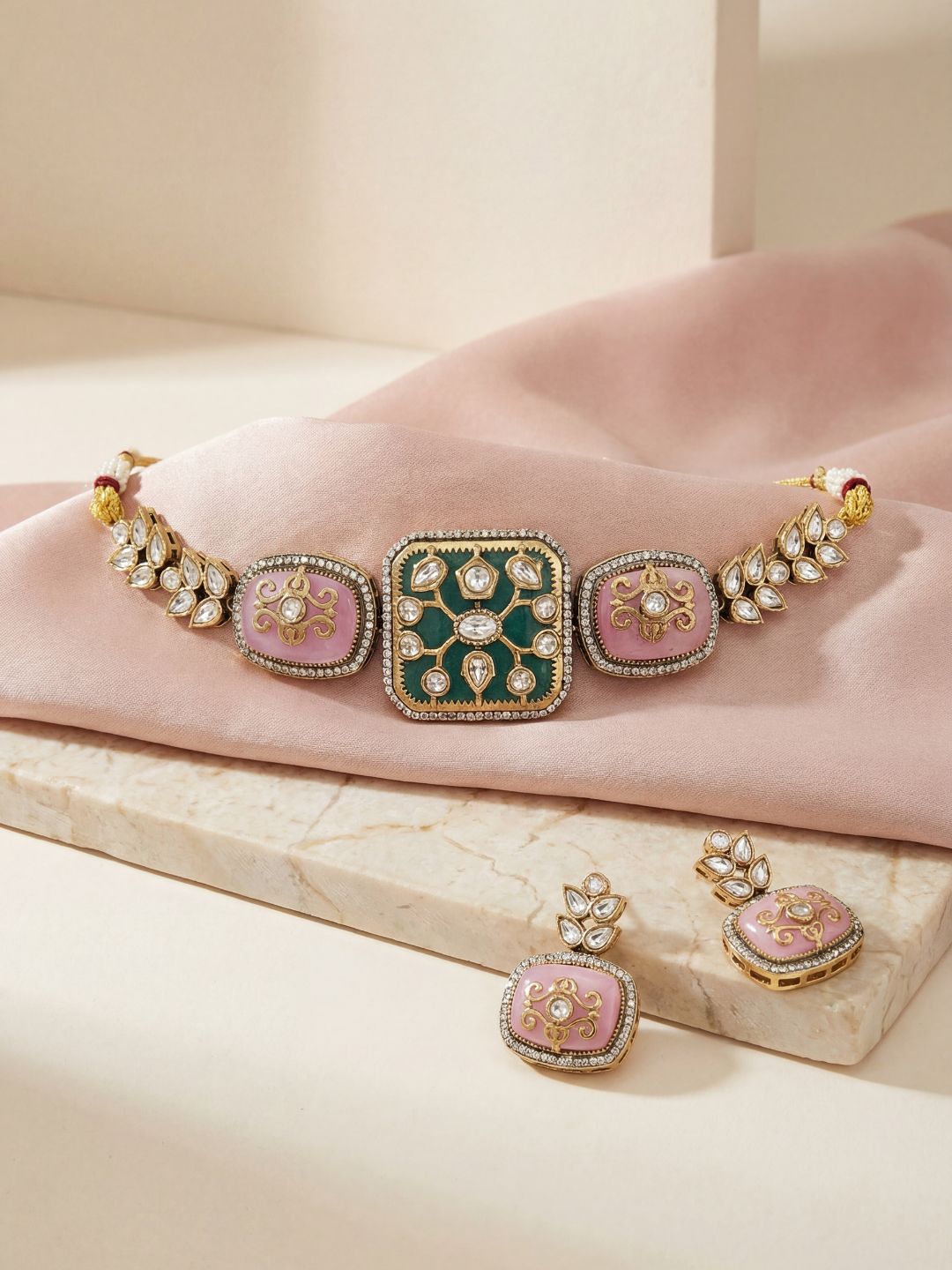 Ishhaara Green Carved Stone Choker Necklace Set