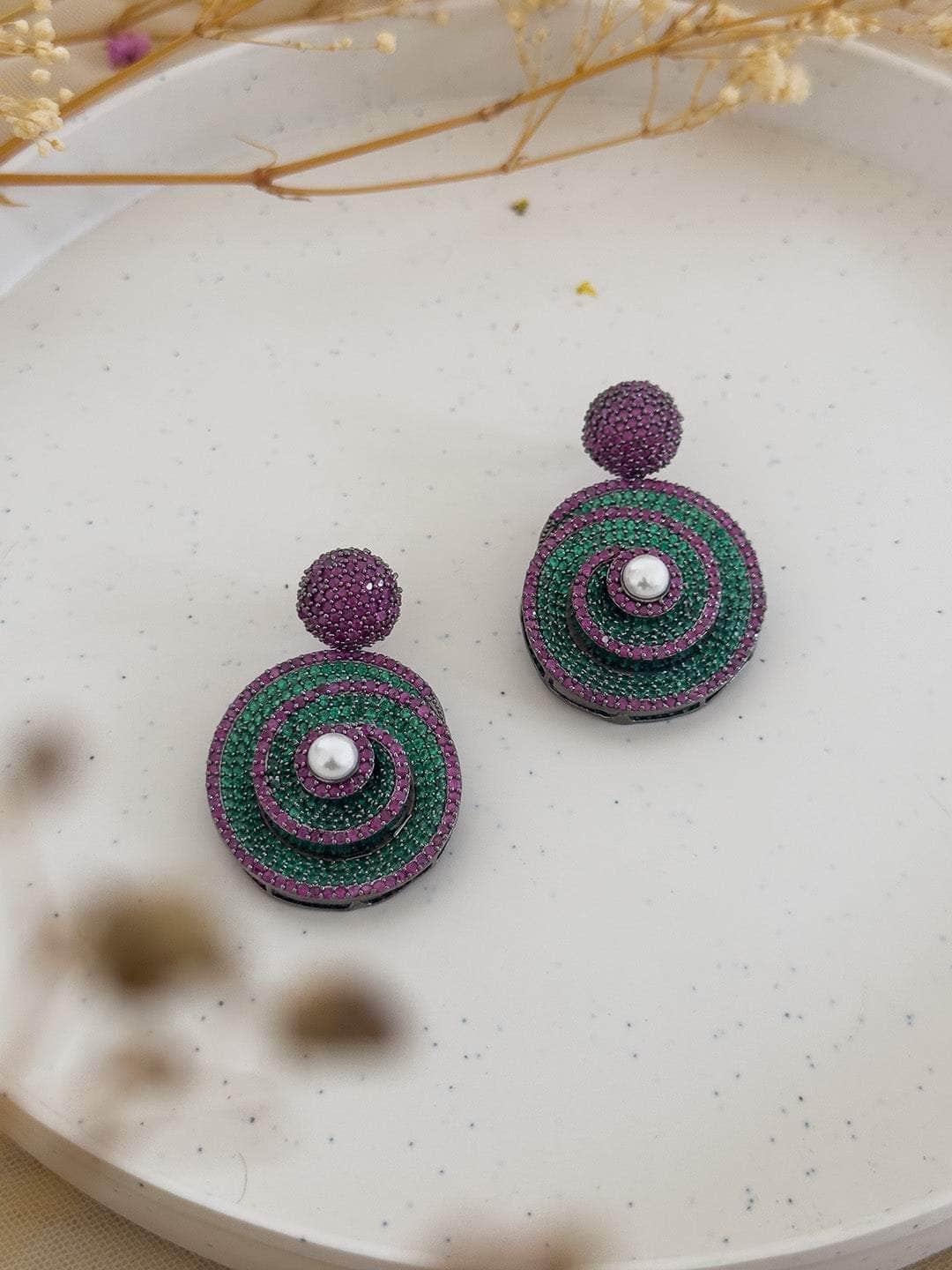 Ishhaara Classic Hoop Earrings