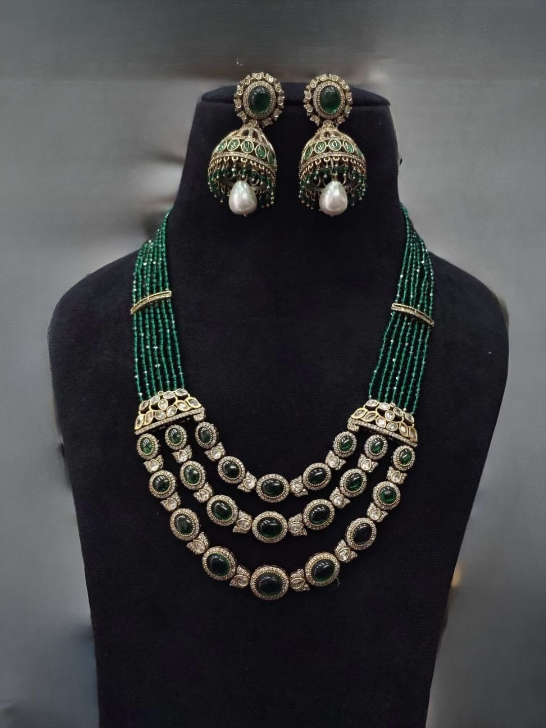 Ishhaara Green Classic Multi Layered Pearl Mala