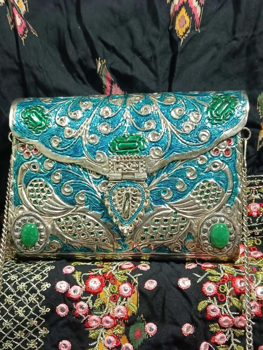 Ishhaara Green Colored Meenakari Silver Brass Clutch