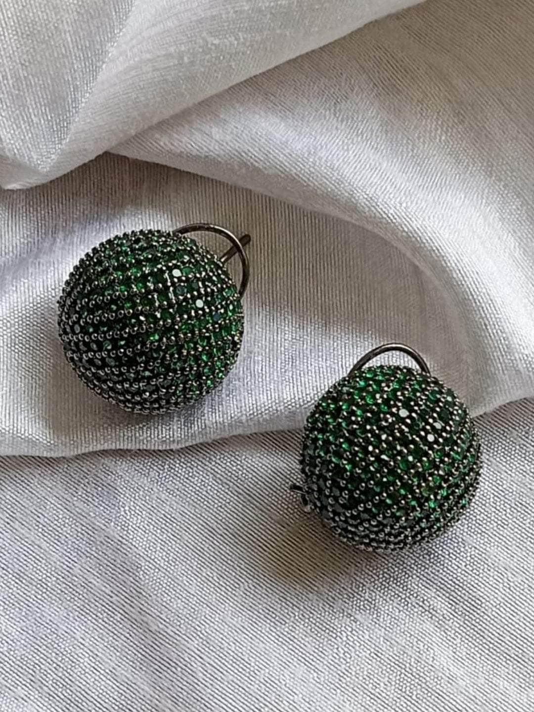 Ishhaara Green Crystal Bomb Earring
