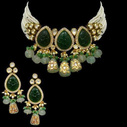 Ishhaara Delicate Carving Stones Choker Set