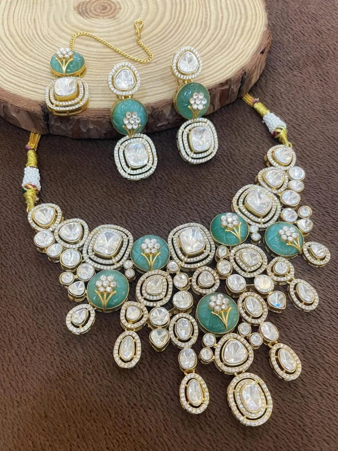 Ishhaara Green Designer Heavy Polki Kundan And Meenakari Necklace Set