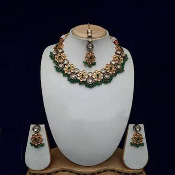 Ishhaara Drop Flower Dual Tonned Necklace Earring And Teeka Set