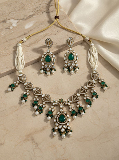 Ishhaara Green Elegant Royal Look Necklace Set