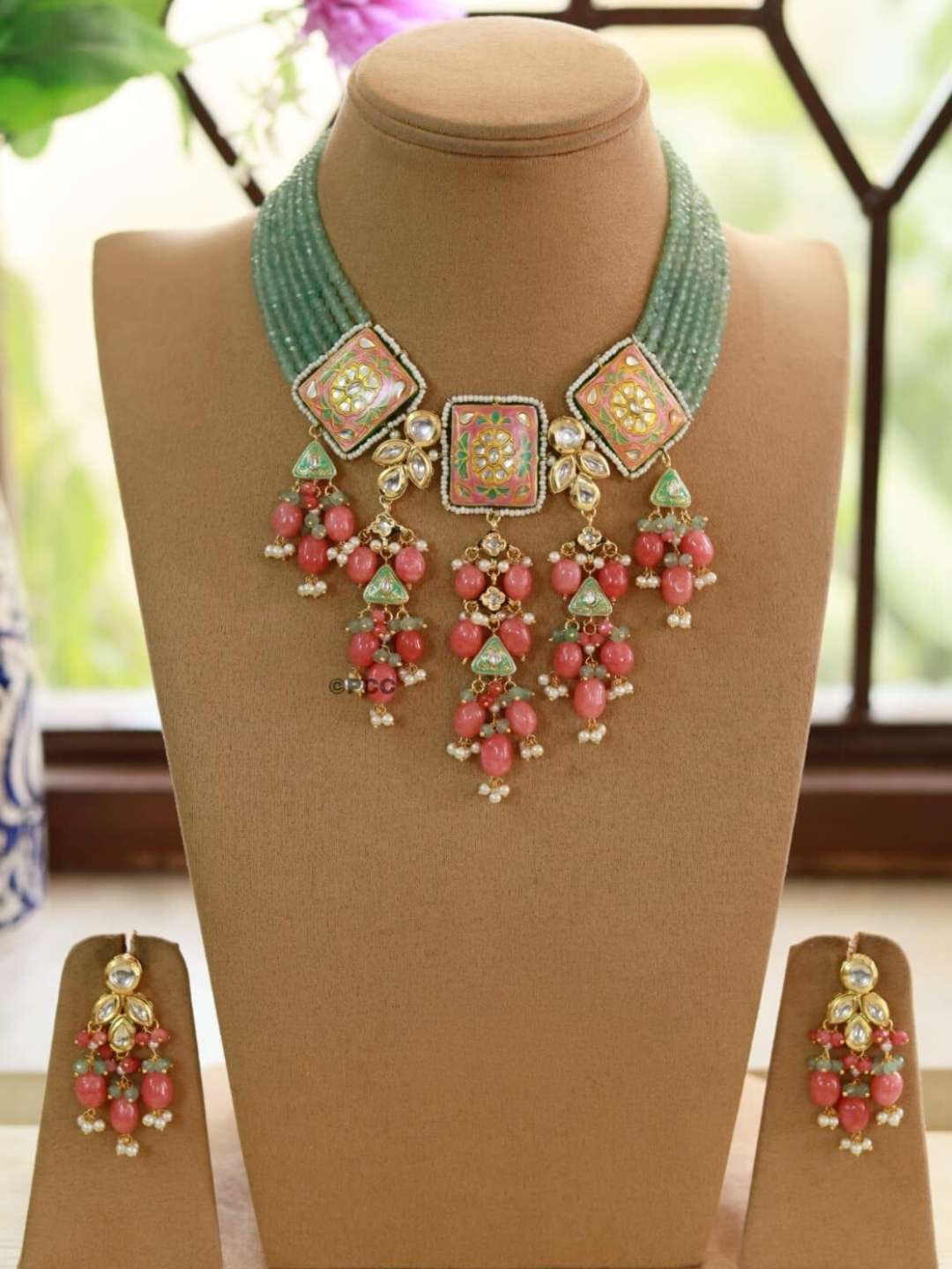 Ishhaara Green Enchanting Rajasthani Delight Choker Necklace