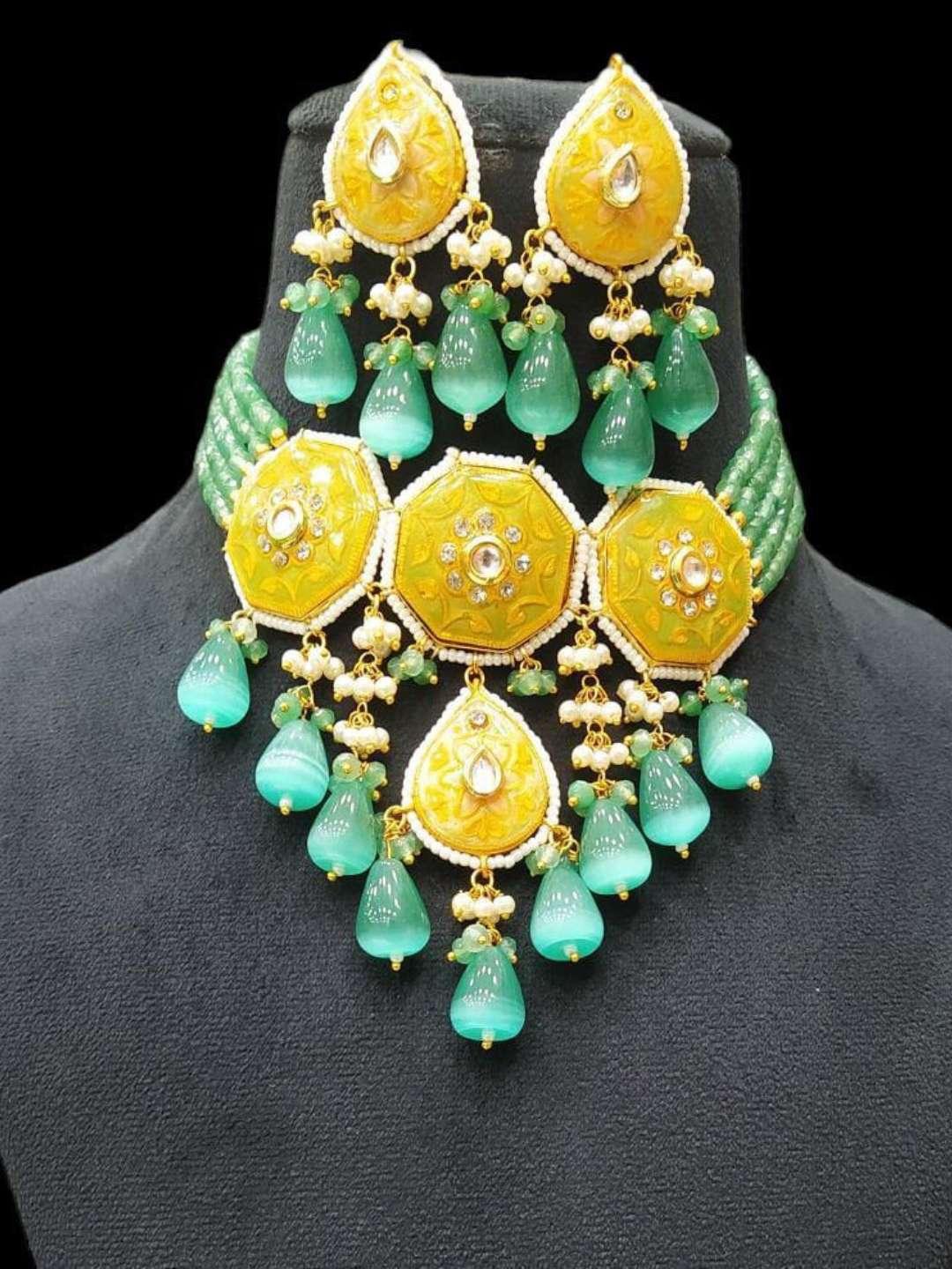 Ishhaara Green Exclusive Choker Set