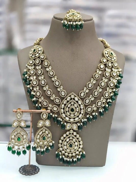 Ishhaara Green Floral Victorian Haram With Maang Tikka