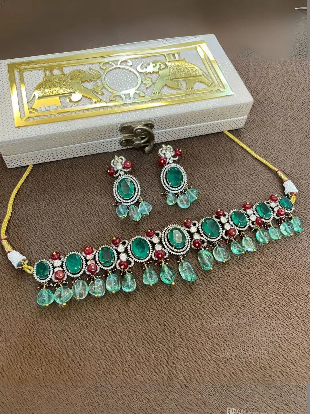 Ishhaara Green Gold Plated Doublet Stone Studded Choker Necklace