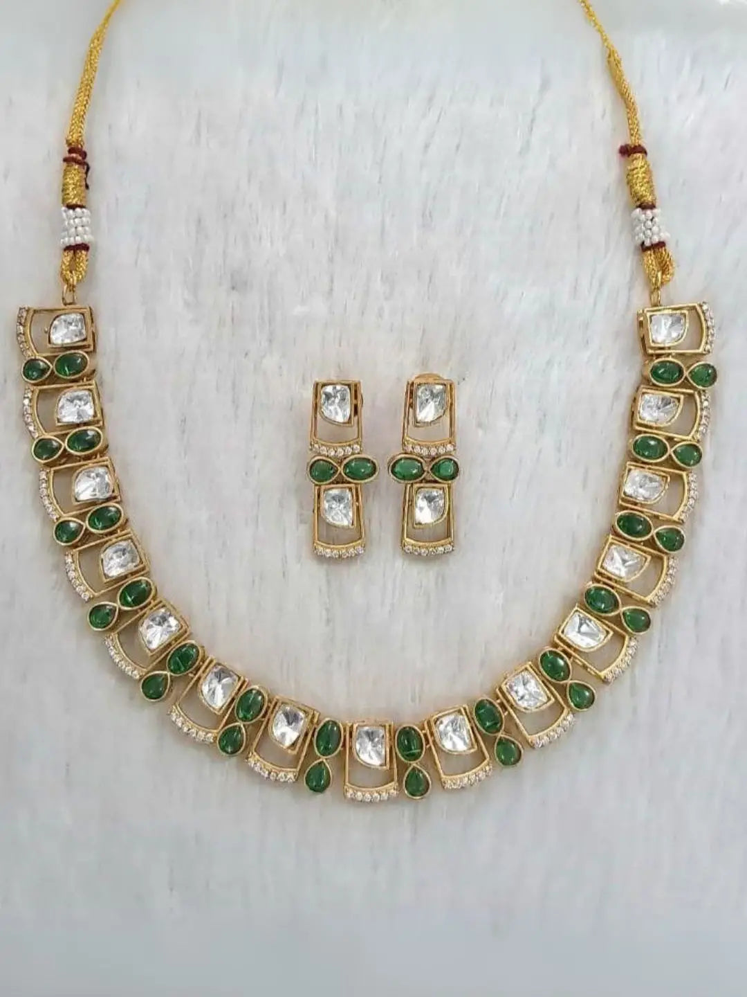 Ishhaara Green Gold Plated Polki Kundan Studded Choker