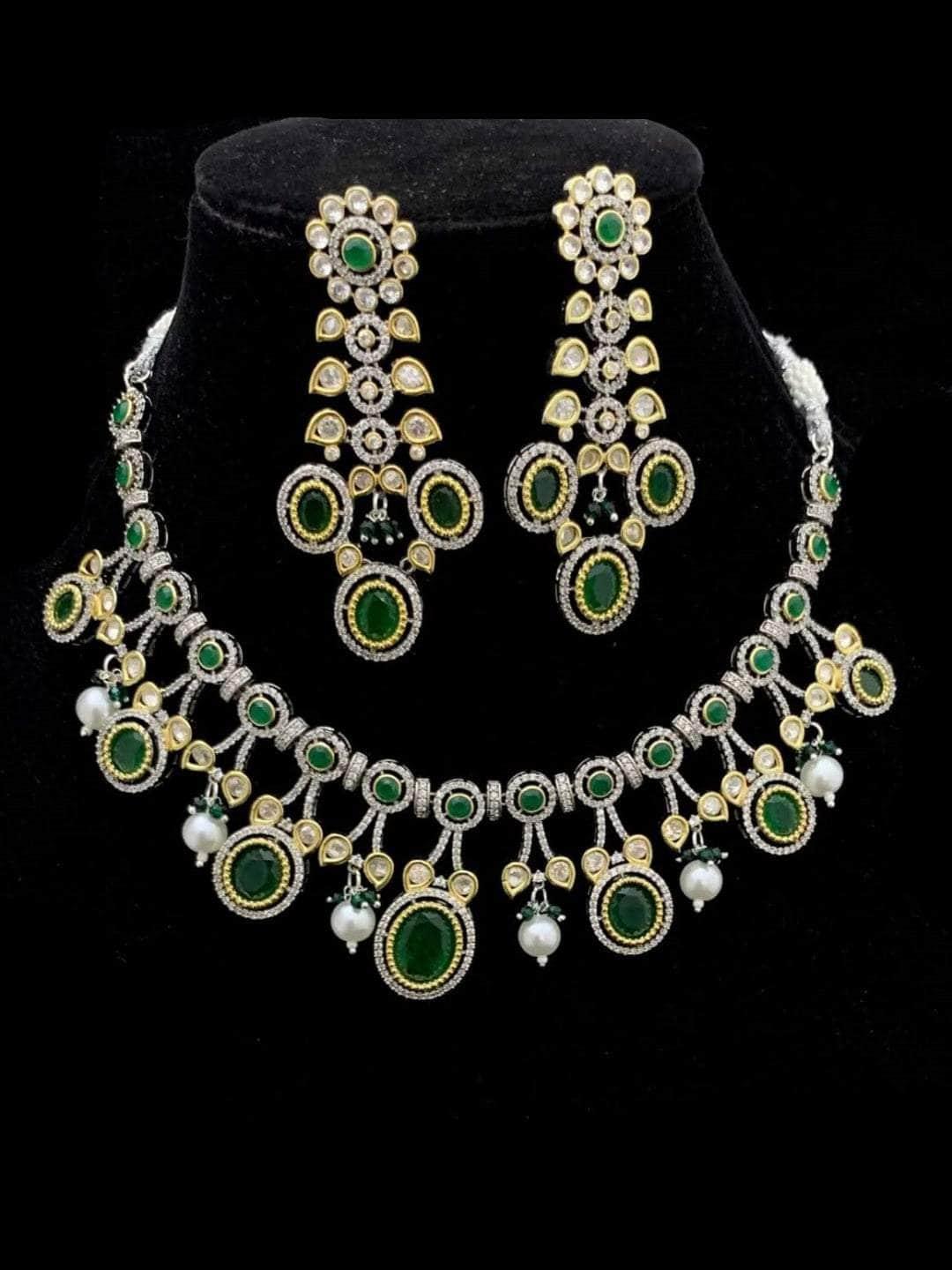 Ishhaara Goodness Gems Necklace