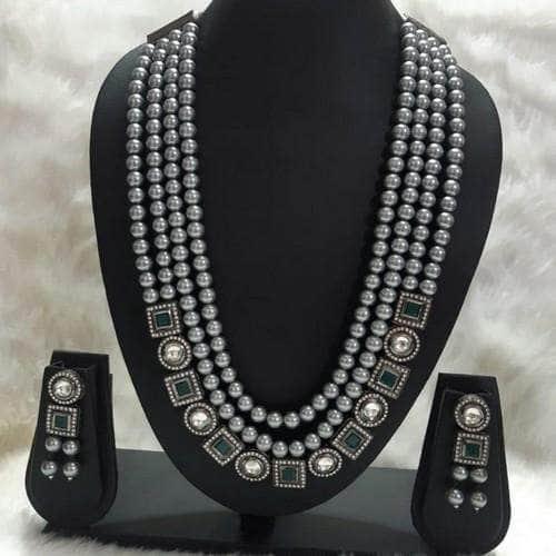 Ishhaara Grey Pearls Square Stone Ad Kundan Set