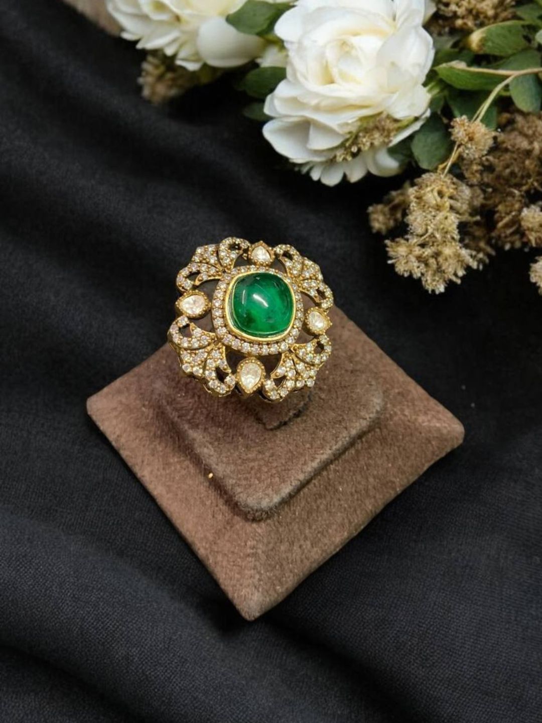 Ishhaara Green Heritage Legacy Cluster Ring