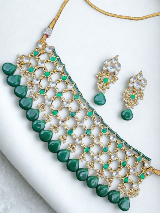 Ishhaara Green Jadau Kundan Embellished Choker Necklace Set