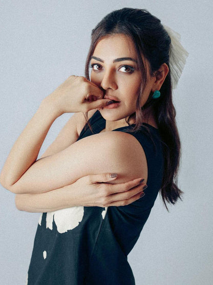 Ishhaara Green Kajal Aggarwal In Vintage Cuff Earrings