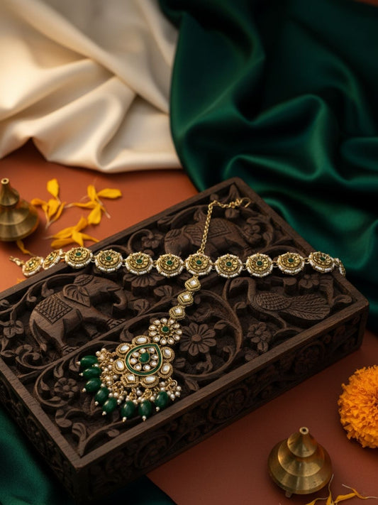 Ishhaara Green Kundan And Beads Studded Mathapatti