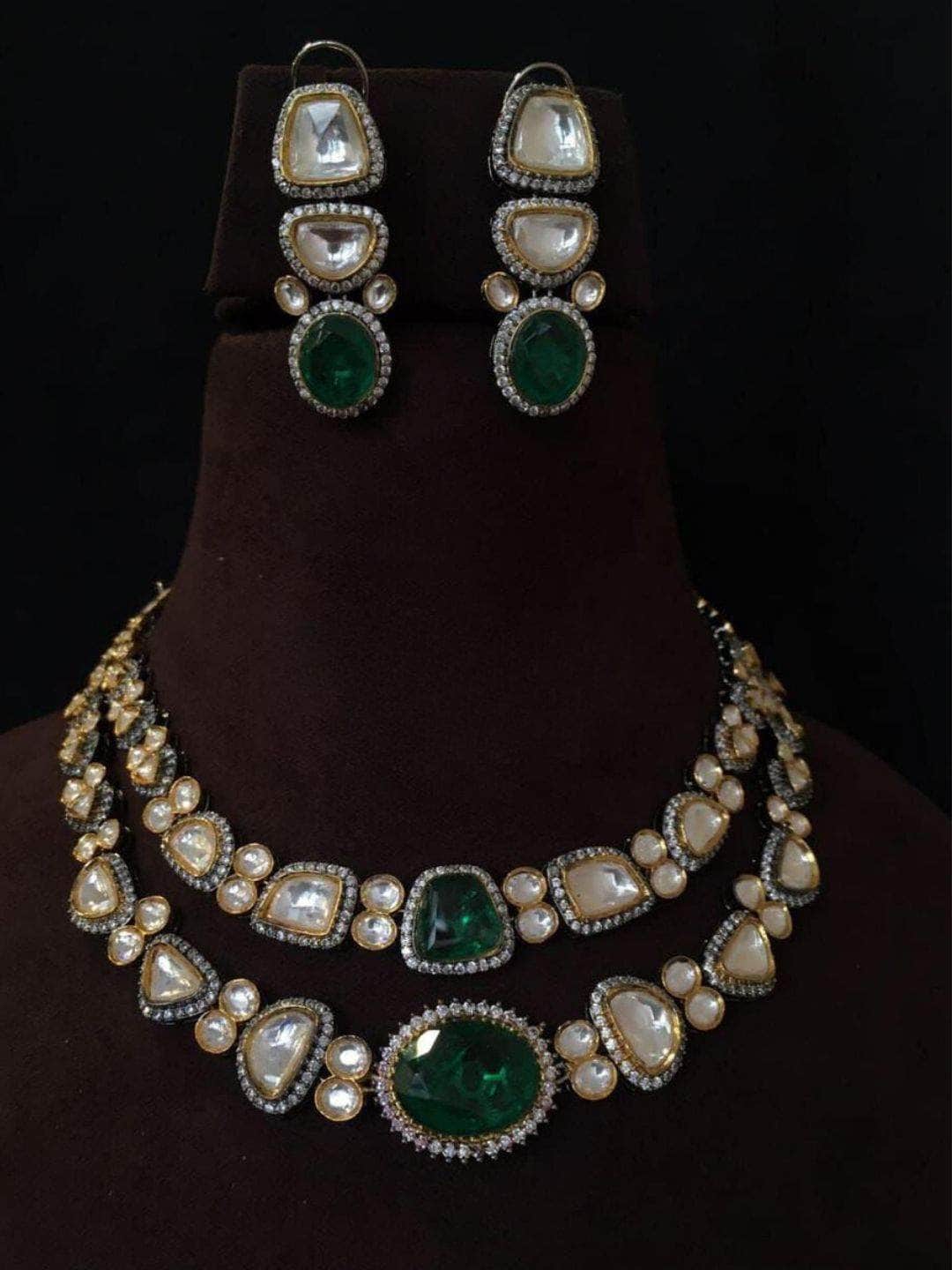 Ishhaara Green Kundan And Semi Precious Stone Embellished Geometric Necklace Set