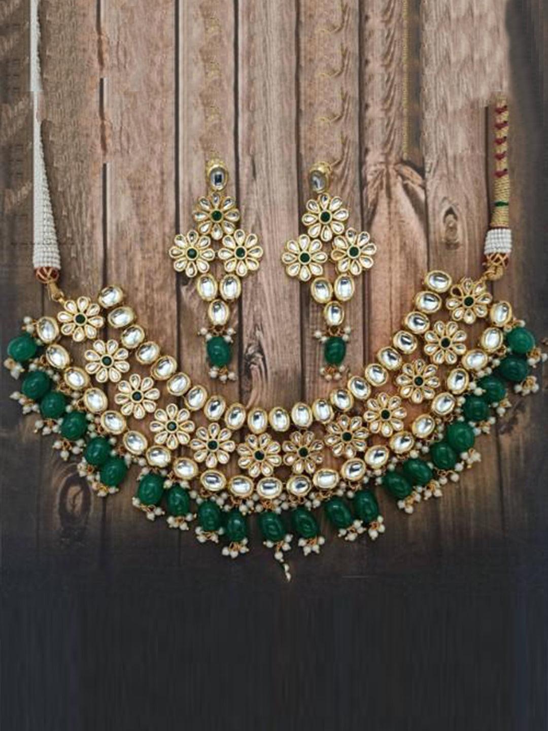 Ishhaara Kundan Flower Motif Outline Necklace And Earring Set