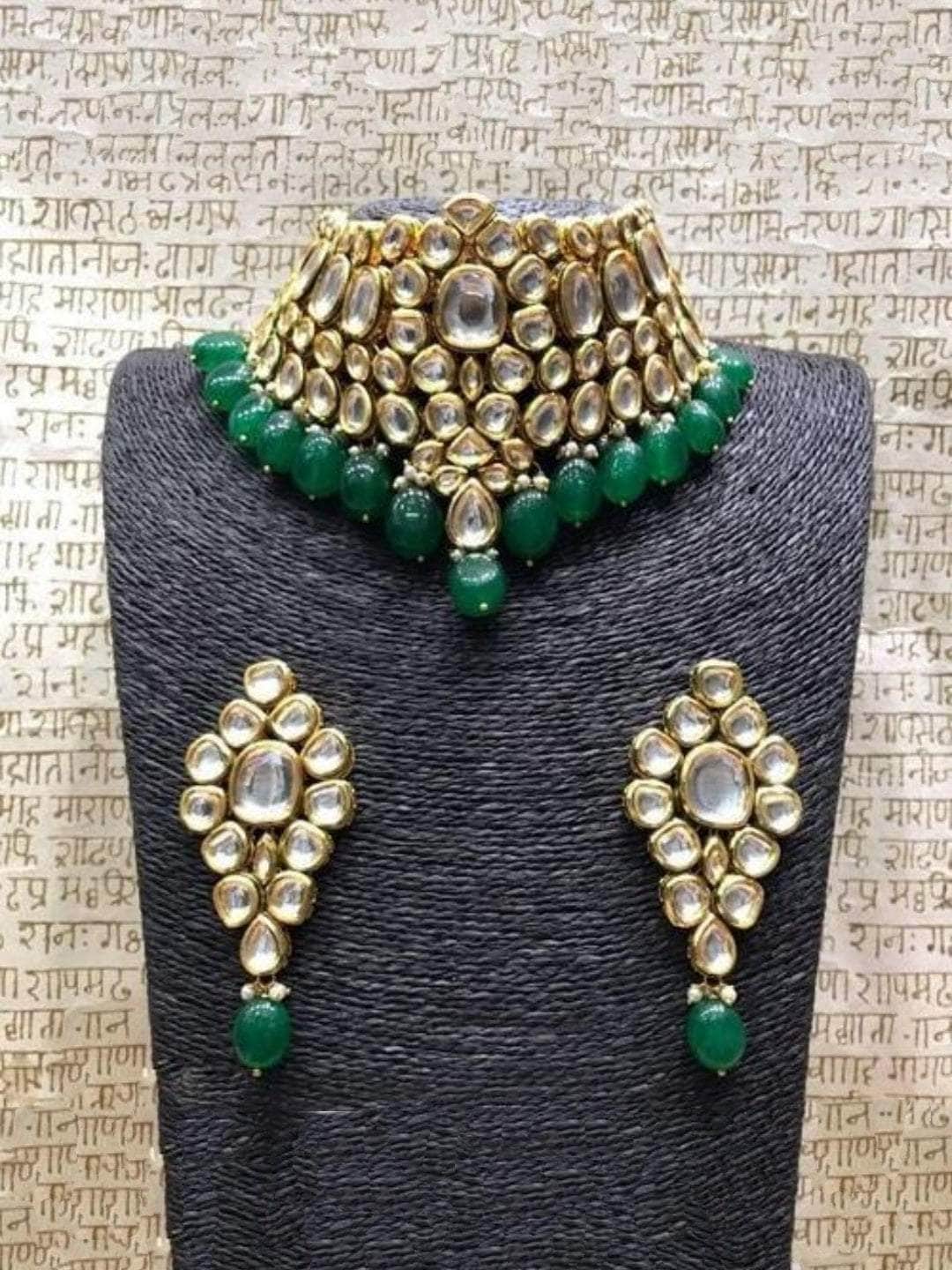 Ishhaara Green Kundan Necklace Choker